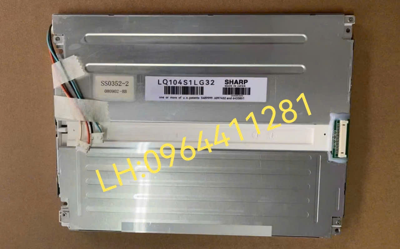 TOYOTA 710 Display LCD LQ104S1LG32/64520-05000-0A